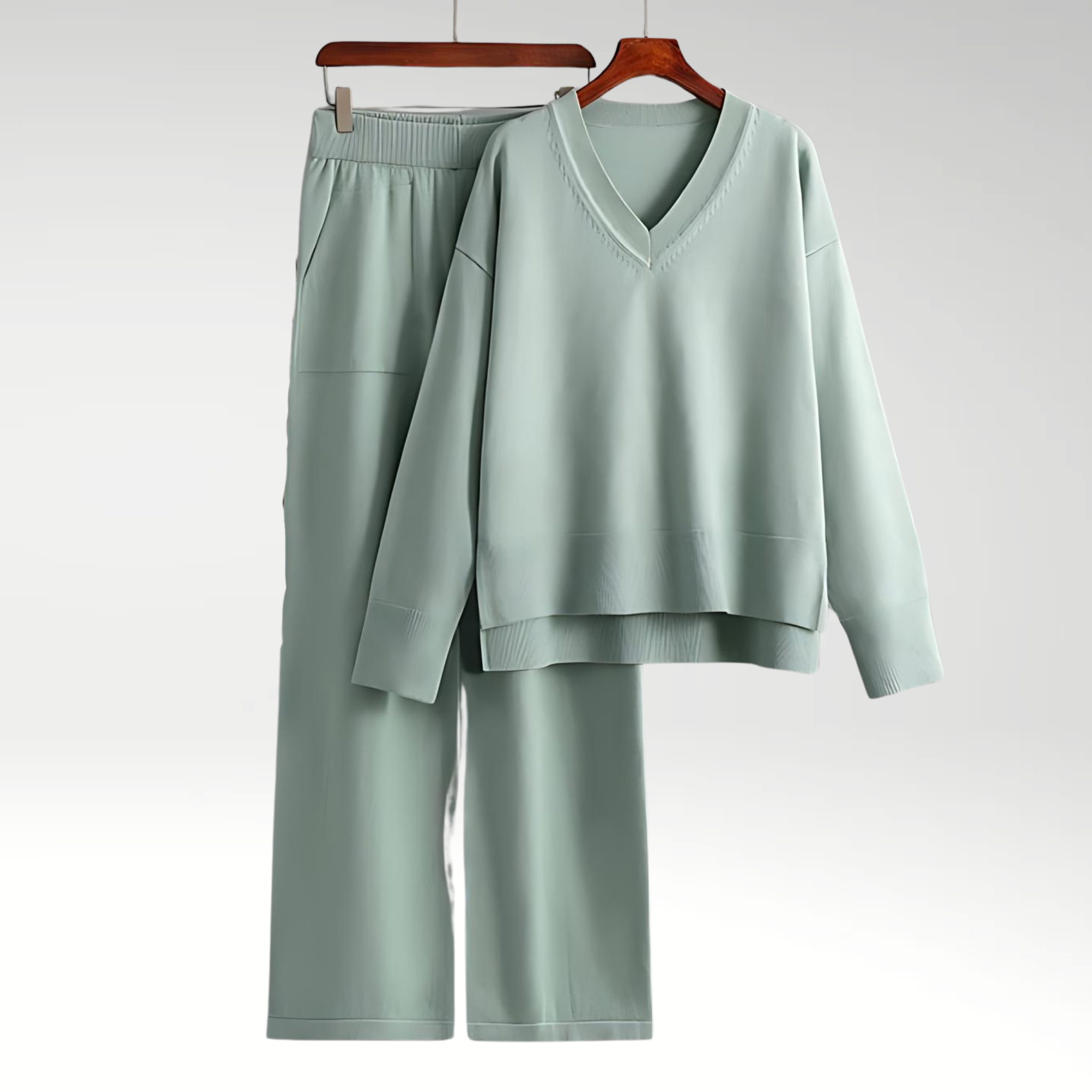 Reveré™ | Luxe Ensemble deux pièces col V